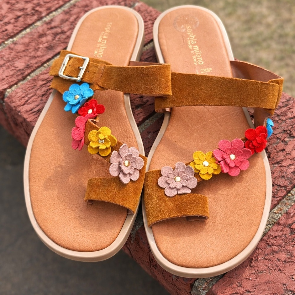 Sophia Milano Suede Flower Sandals Italy Floral Toe Loop Brown EU 39 / US 8